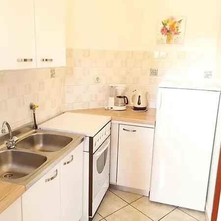 Marija Apartment Valbandon