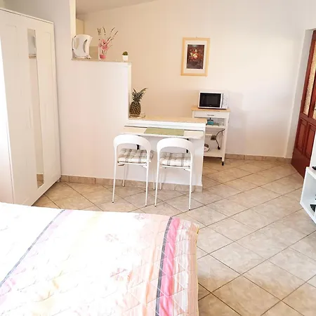 Apartment Marija Valbandon